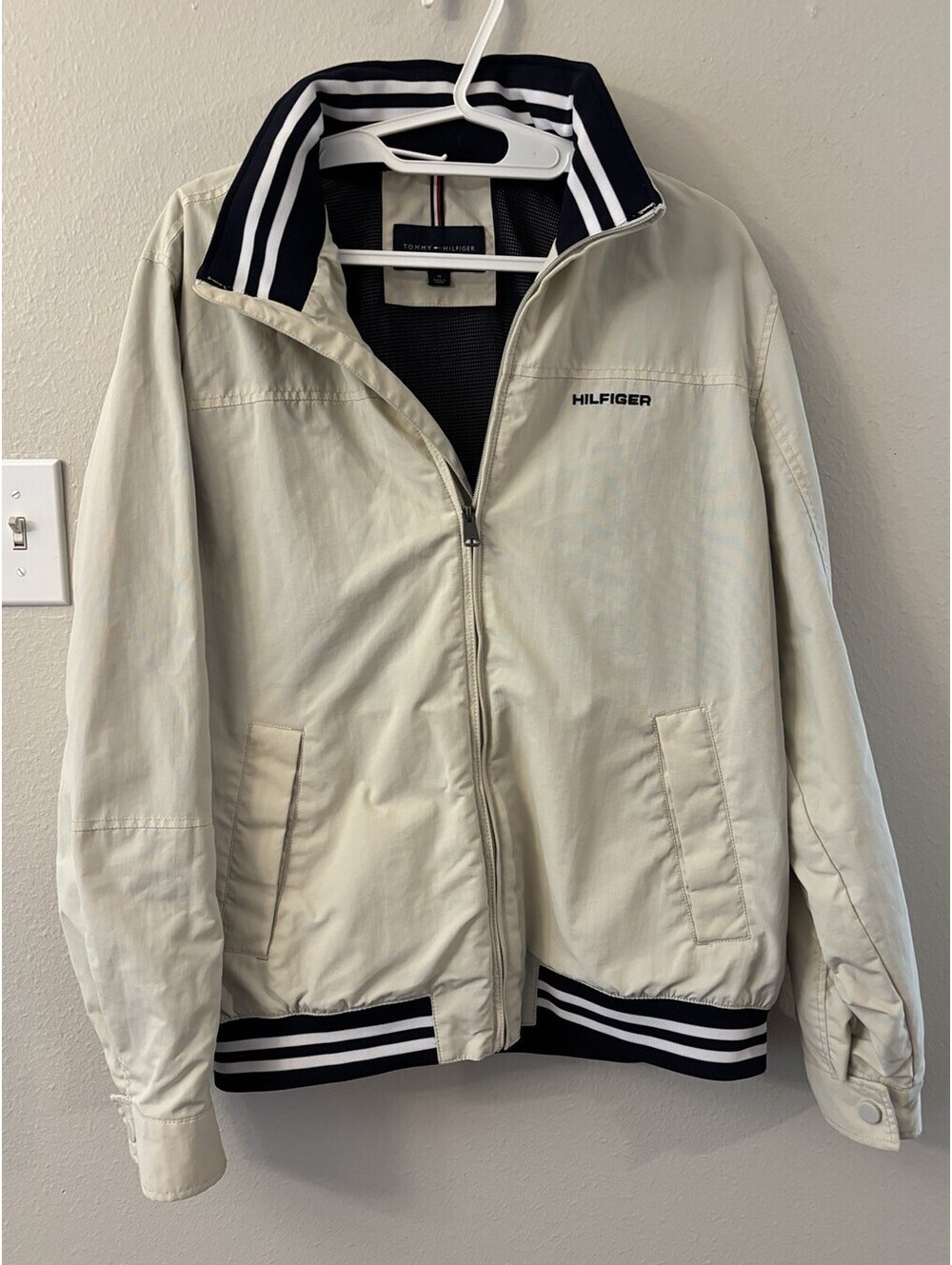 TOMMY HILFIGER Hooded Bomber Jacket Cream White Full Zip Men's Size Medium